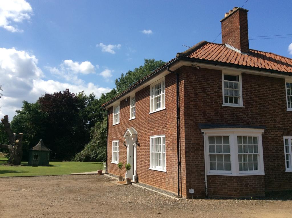 Beightons Bed And Breakfast Ingham  Exterior photo